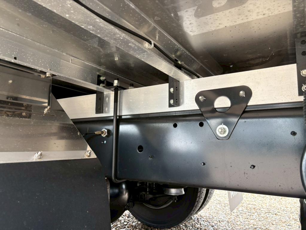 日野 レンジャー 2KG-FD2ABG(2WD)の写真15