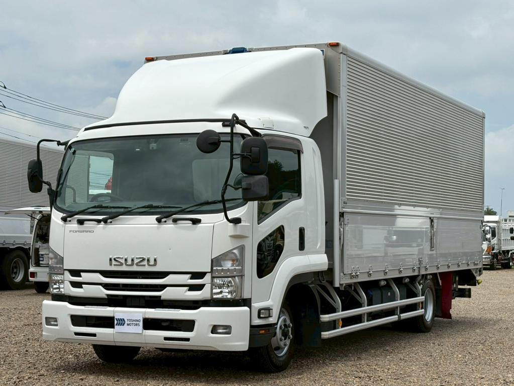 いすゞ フォワード 2RG-FRR90T2(2WD)の写真1