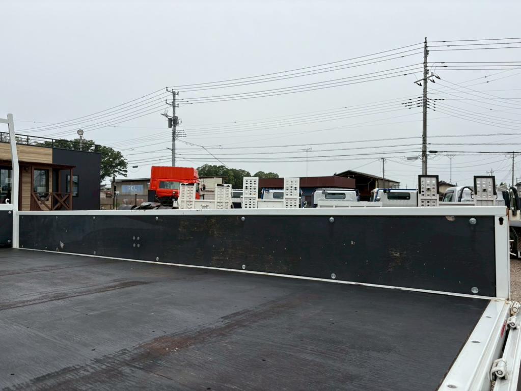 三菱 キャンター 2RG-FEB50(2WD)の写真10