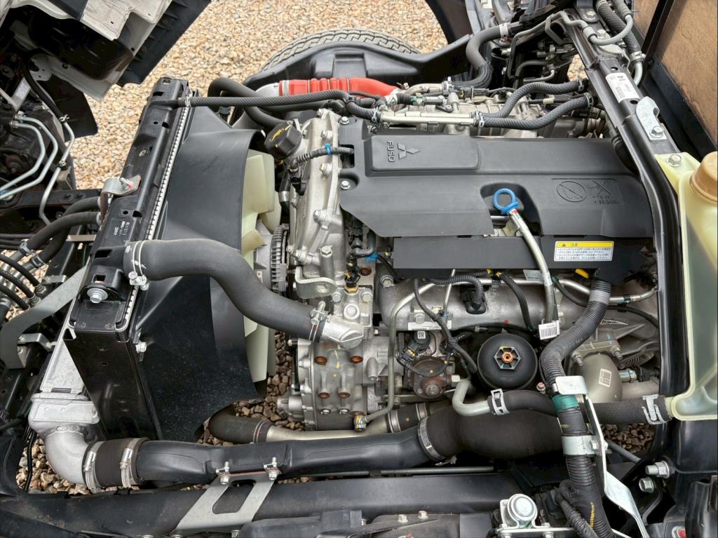 三菱 キャンター 2RG-FEB50(2WD)の写真19