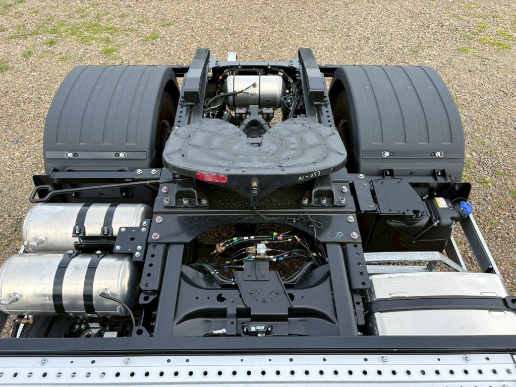日野 プロフィア 2WG-SH1EEGG(2WD)の写真8