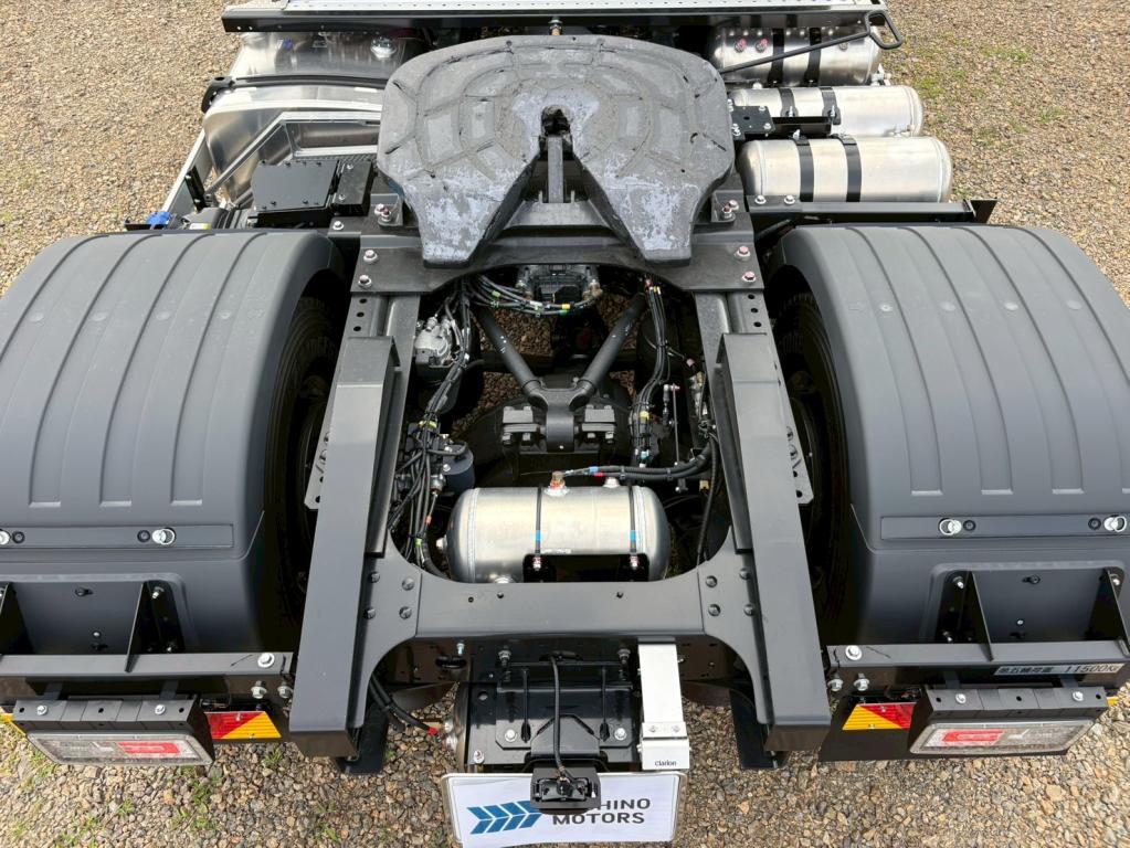 日野 プロフィア 2WG-SH1EEGG(2WD)の写真8