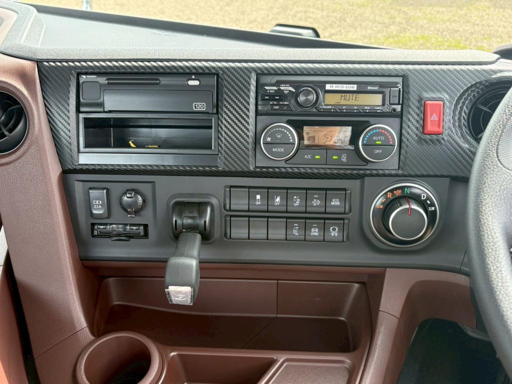日野 プロフィア 2WG-SH1EEGG(2WD)の写真22