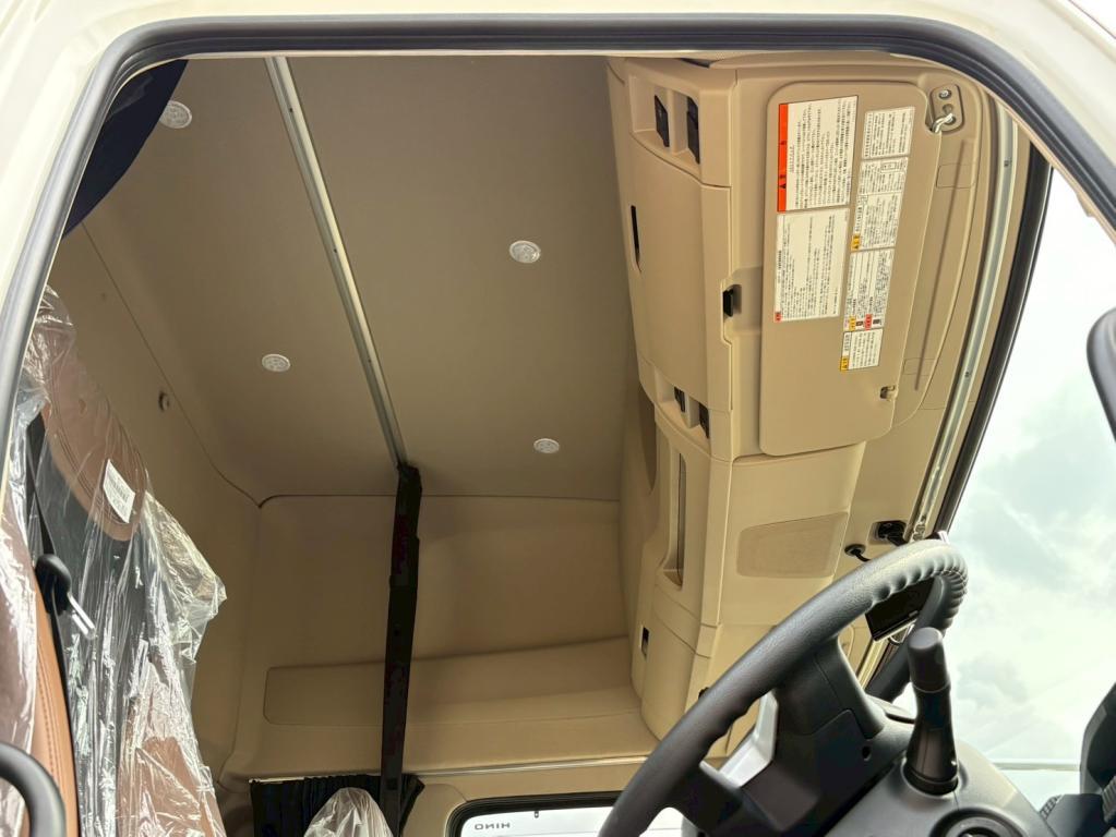 日野 プロフィア 2WG-SH1EEGG(2WD)の写真24