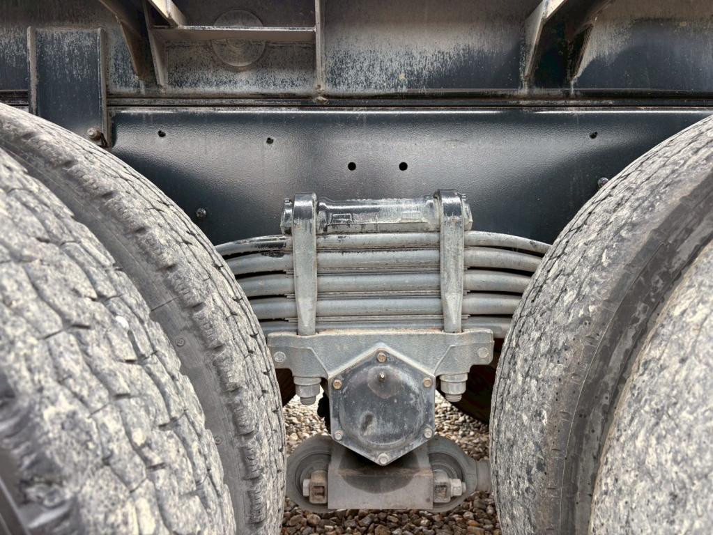 UD クオン QKG-CW5YL改(6x4)の写真17