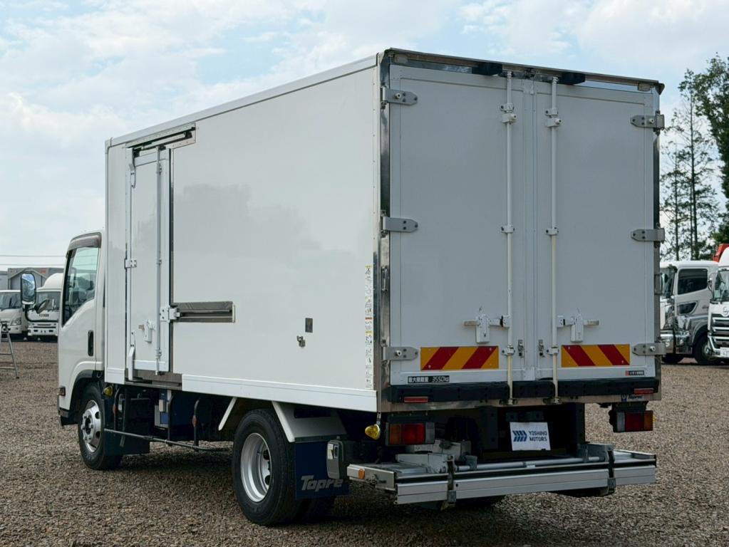 いすゞ エルフ 2RG-NPR88YN(2WD)の写真3
