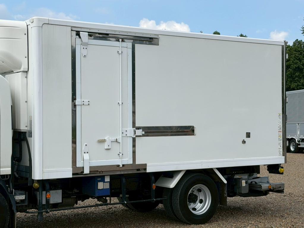 いすゞ エルフ 2RG-NPR88YN(2WD)の写真6