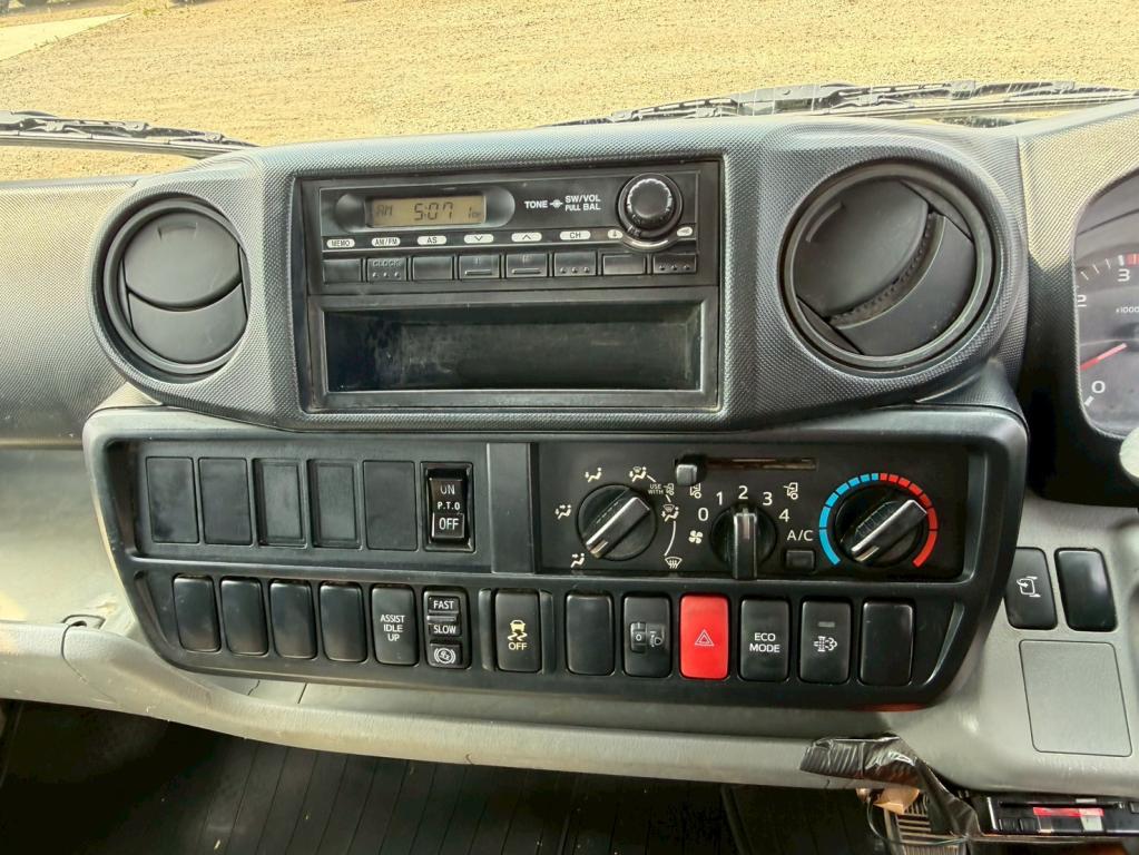 日野 デュトロ TKG-XZU620T(2WD)の写真22