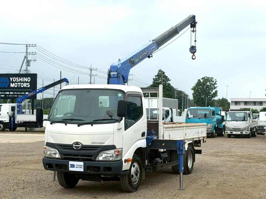 日野 デュトロ TKG-XZU650M(2WD)の写真1