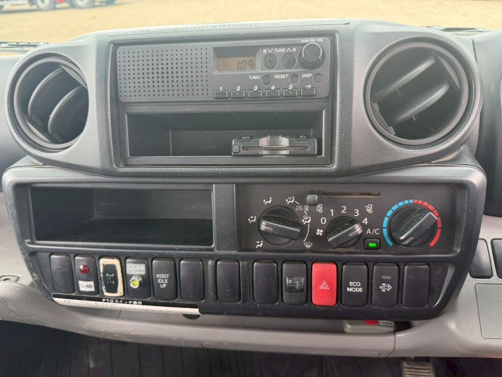 日野 デュトロ TKG-XZU650M(2WD)の写真22