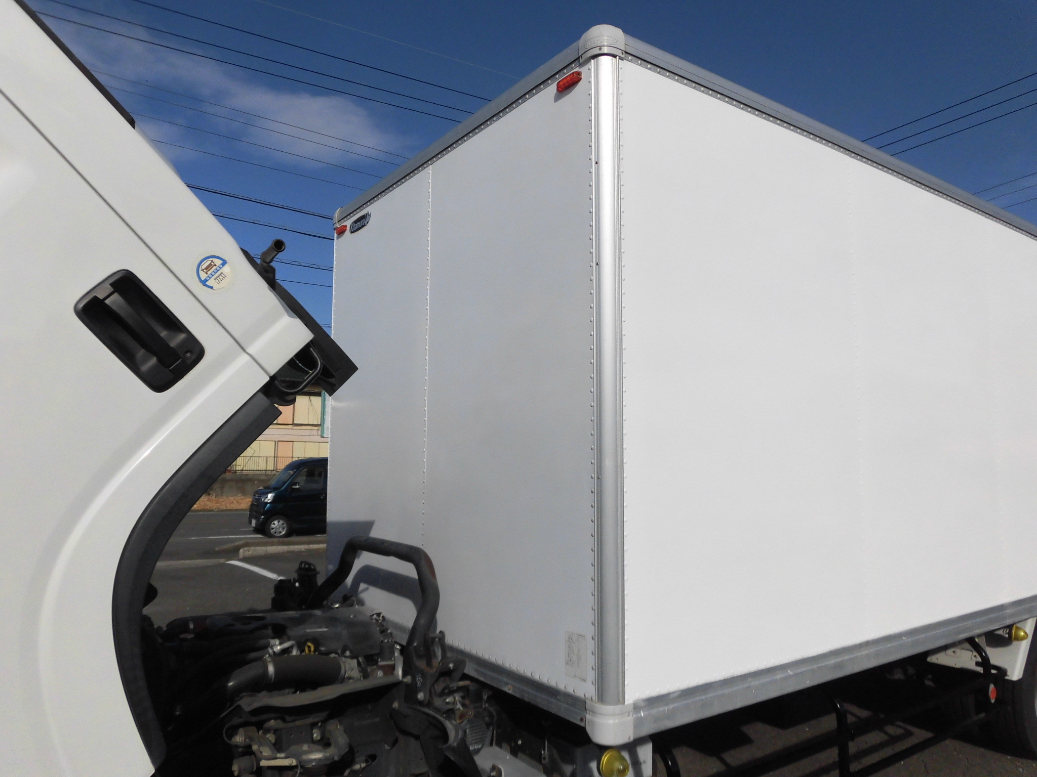 いすゞ エルフ TRG-NPR85AN(2WD)の写真8