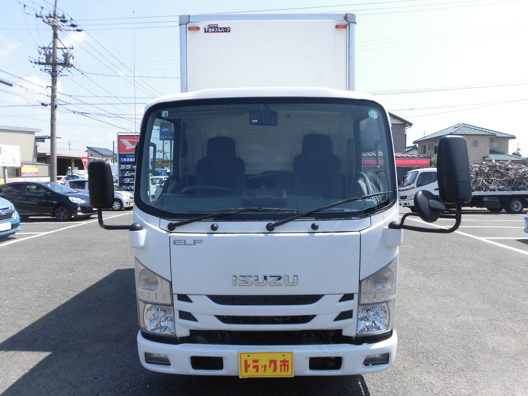 いすゞ エルフ 2RG-NLR88AN(2WD)の写真7