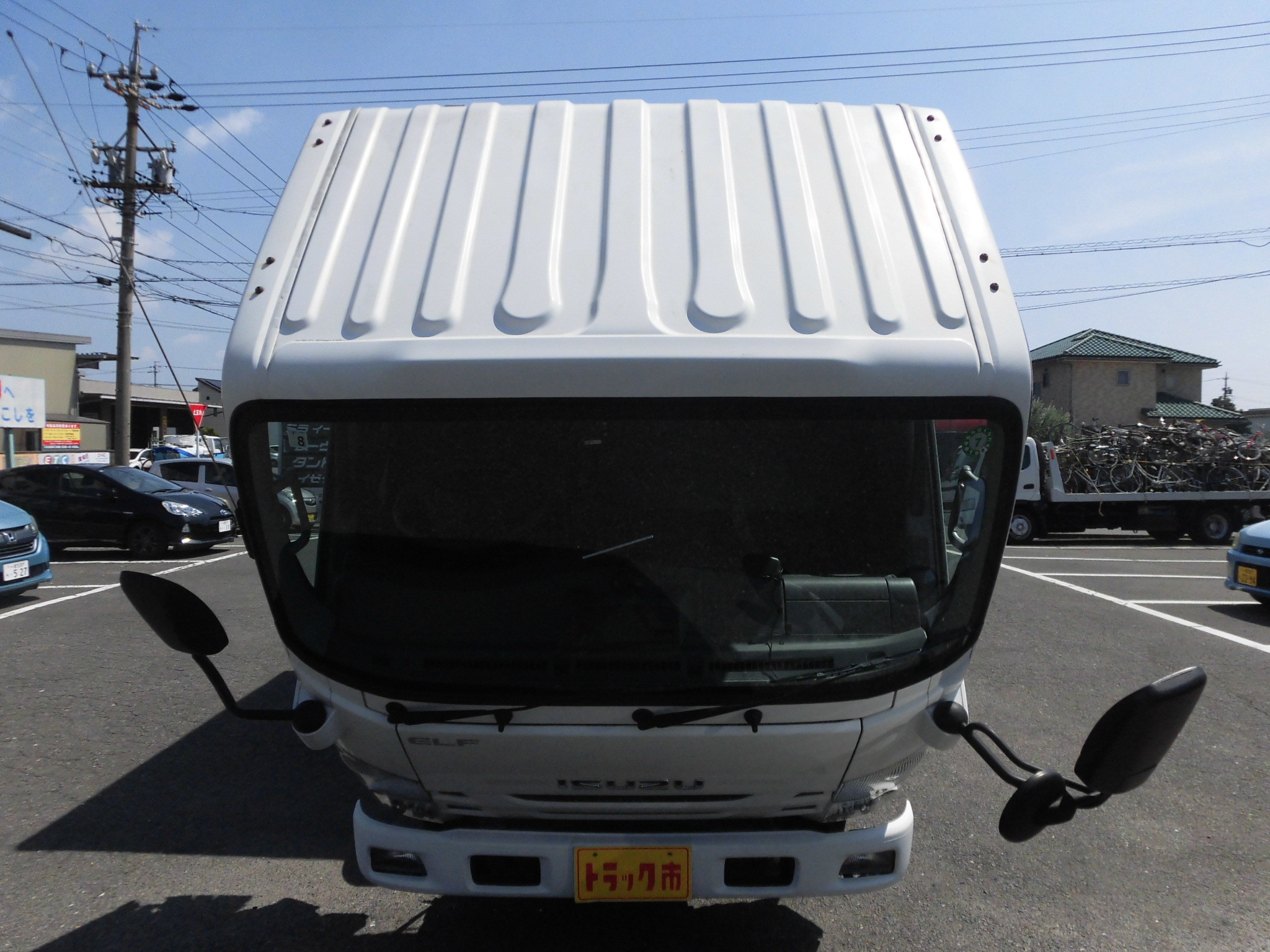 いすゞ エルフ 2RG-NLR88AN(2WD)の写真8