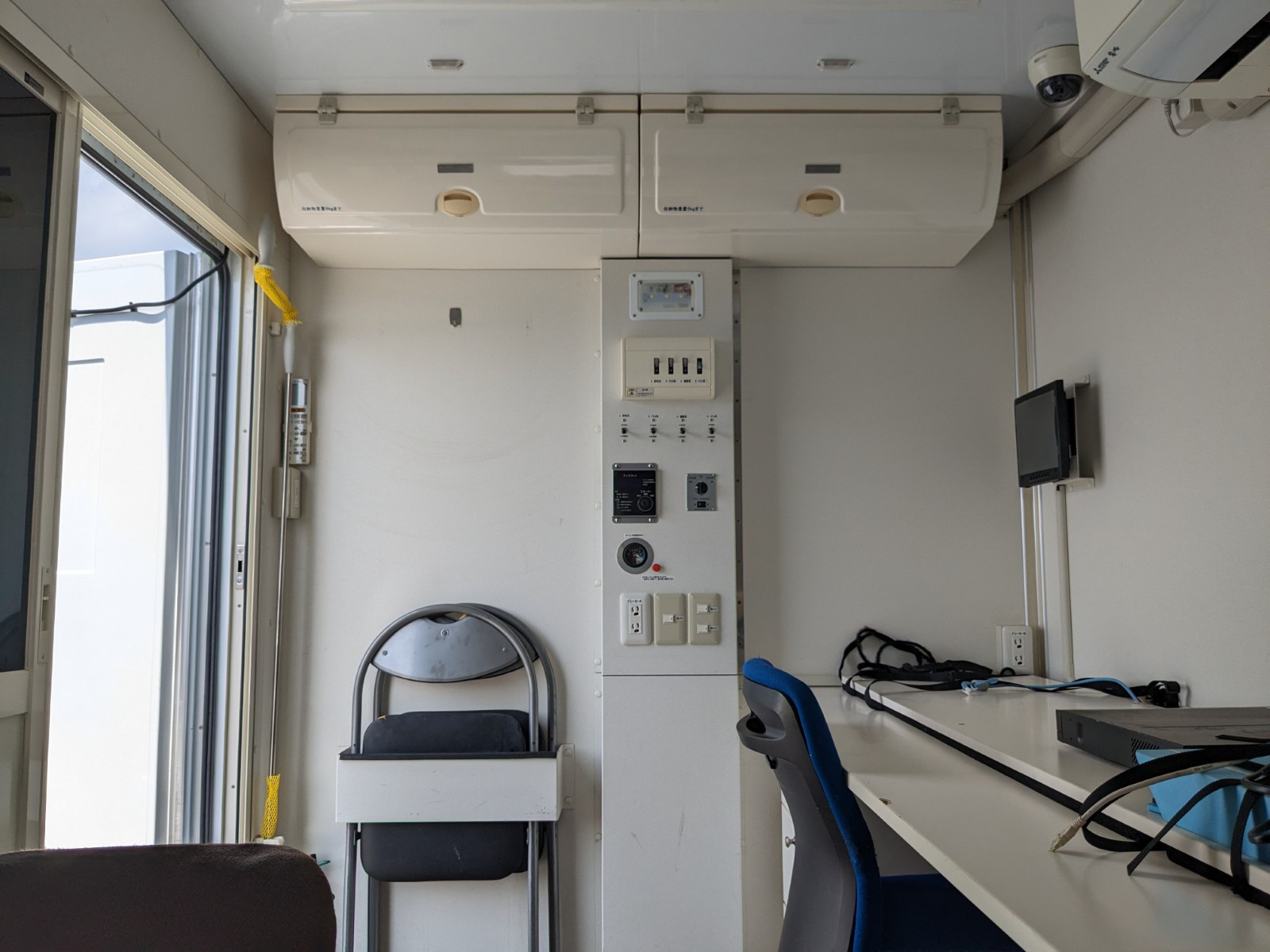 日野 デュトロ TPG-XZU710M(2WD)の写真21