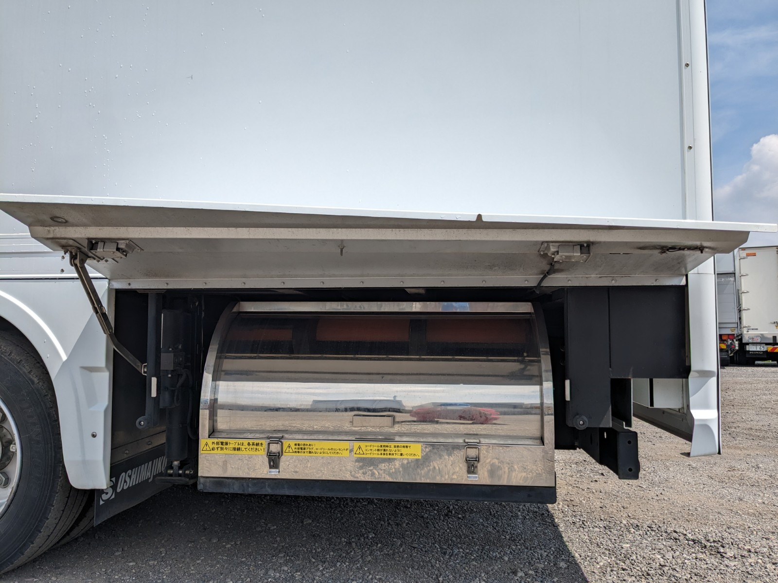 日野 デュトロ TPG-XZU710M(2WD)の写真23