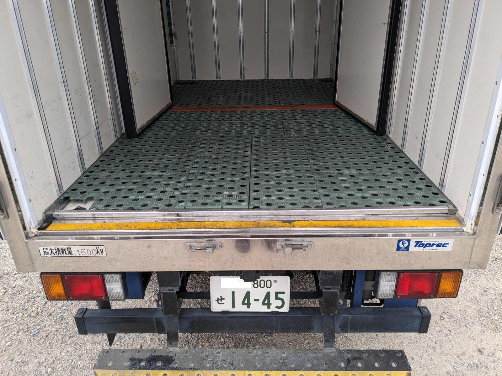 いすゞ エルフ TRG-NHR85AN(2WD)の写真13