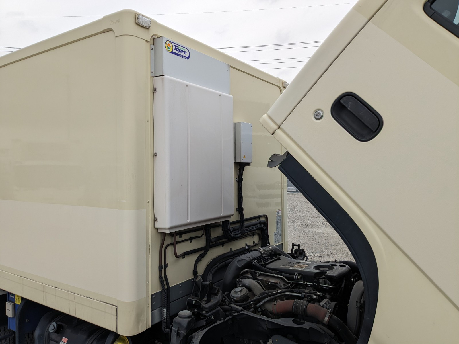 いすゞ エルフ TRG-NHR85AN(2WD)の写真46