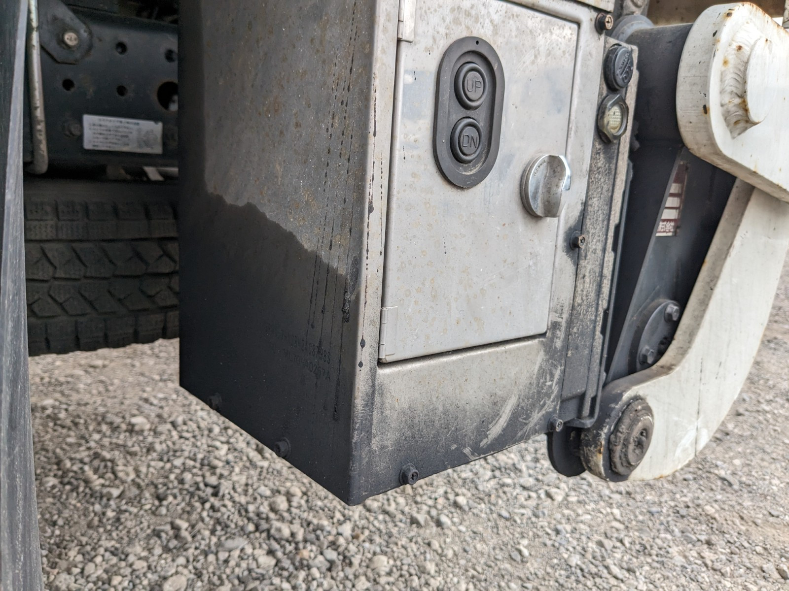 三菱 キャンター 2RG-FGA20(4WD)の写真21