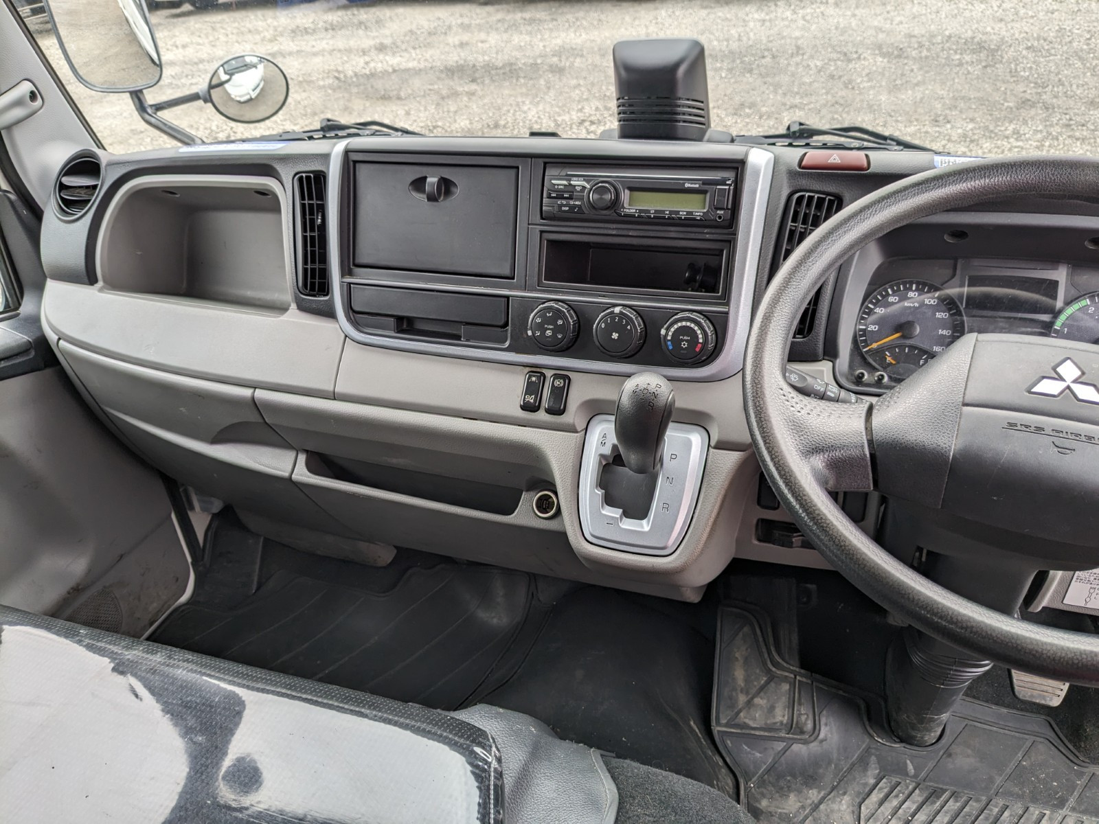 三菱 キャンター 2RG-FGA20(4WD)の写真33