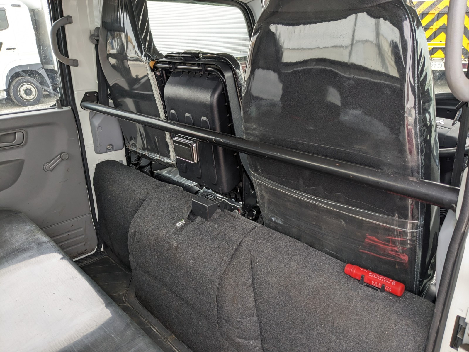 三菱 キャンター 2RG-FGA20(4WD)の写真37