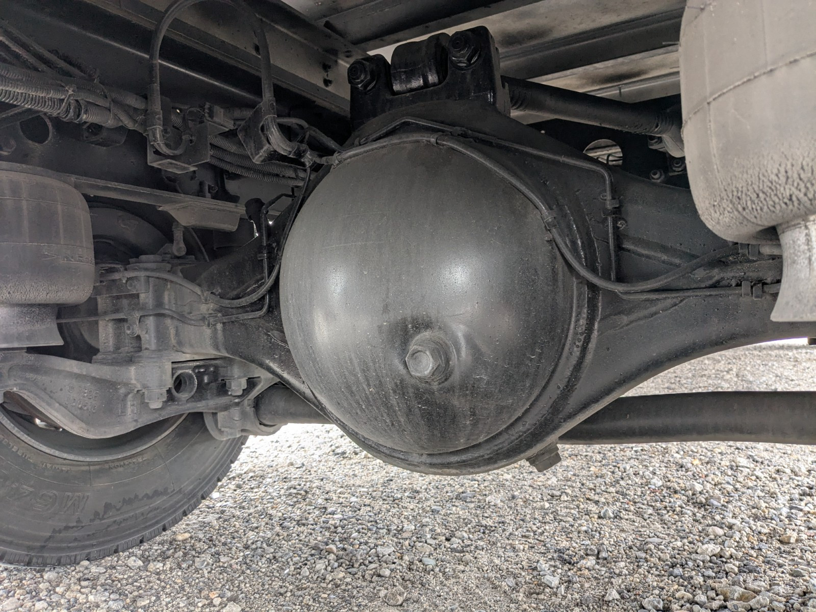 いすゞ フォワード 2PG-FRR90T2(2WD)の写真36