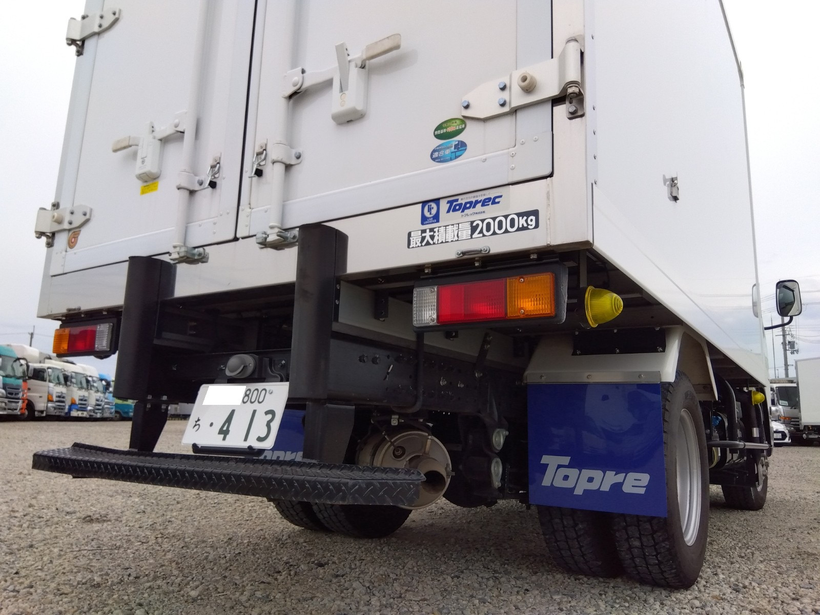 三菱 キャンター 2RG-FBAV0(2WD)の写真10