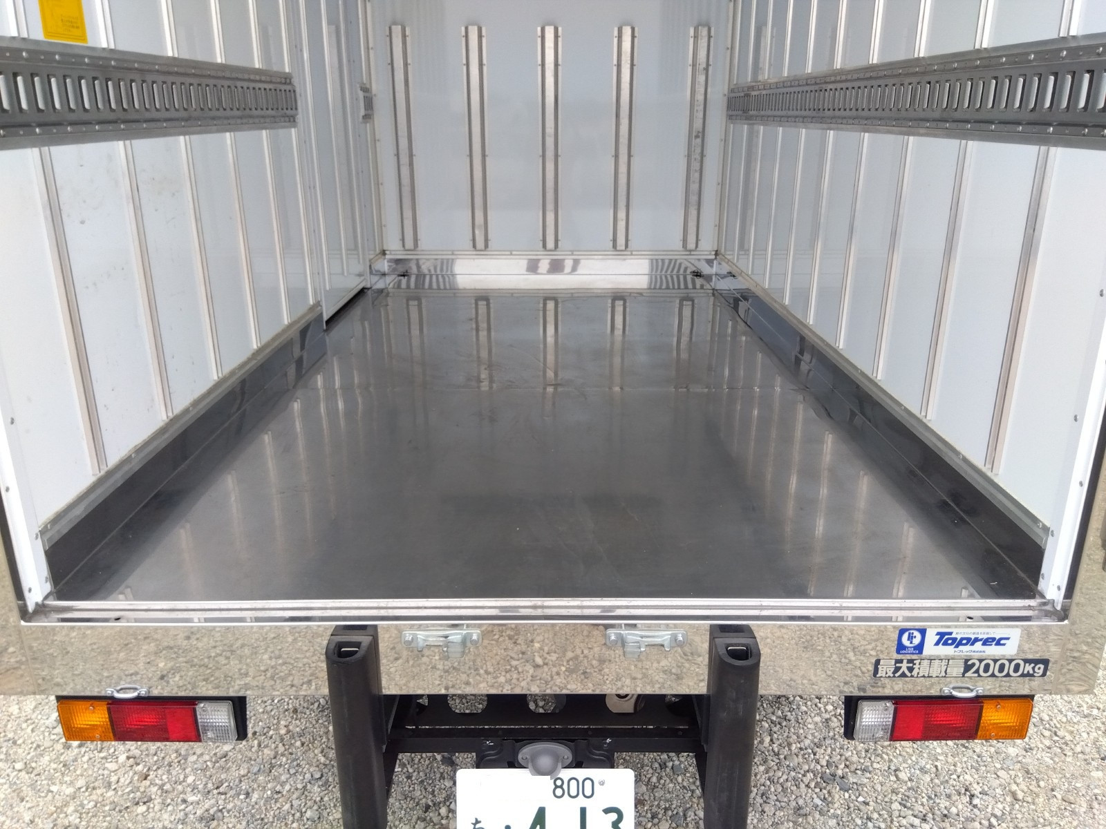 三菱 キャンター 2RG-FBAV0(2WD)の写真14