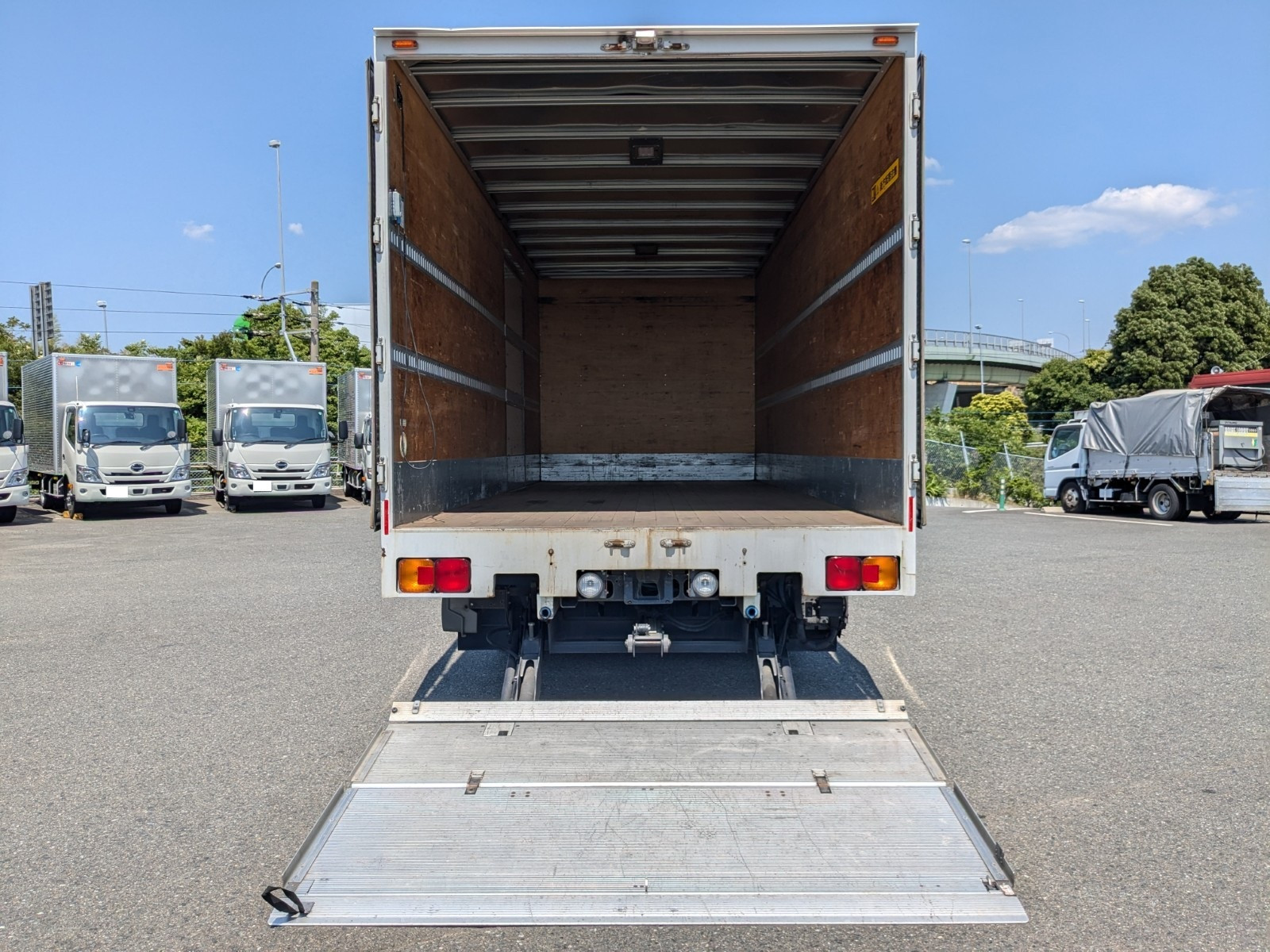 日野 レンジャー TKG-FD9JLAA(2WD)の写真9