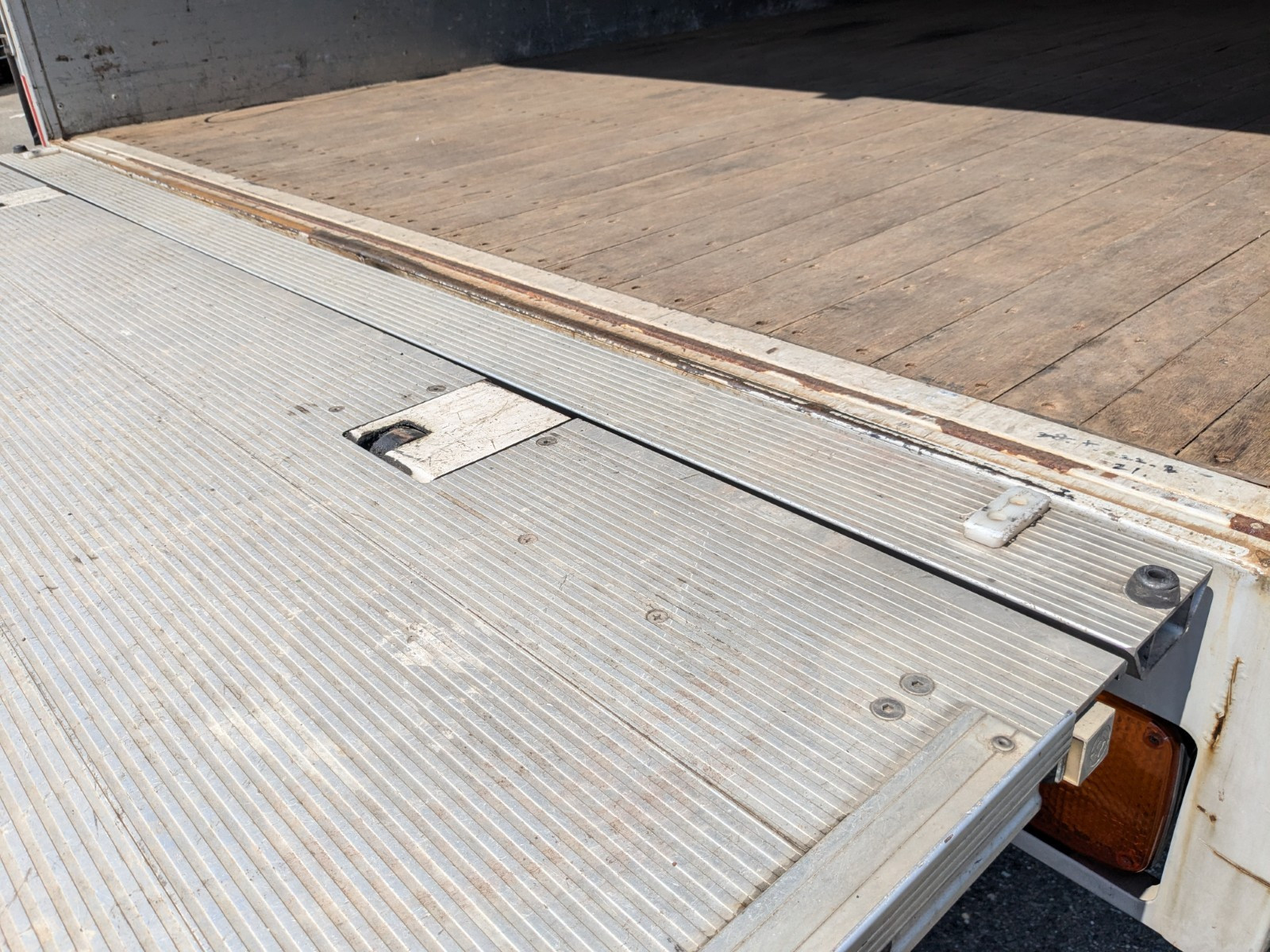 日野 レンジャー TKG-FD9JLAA(2WD)の写真13