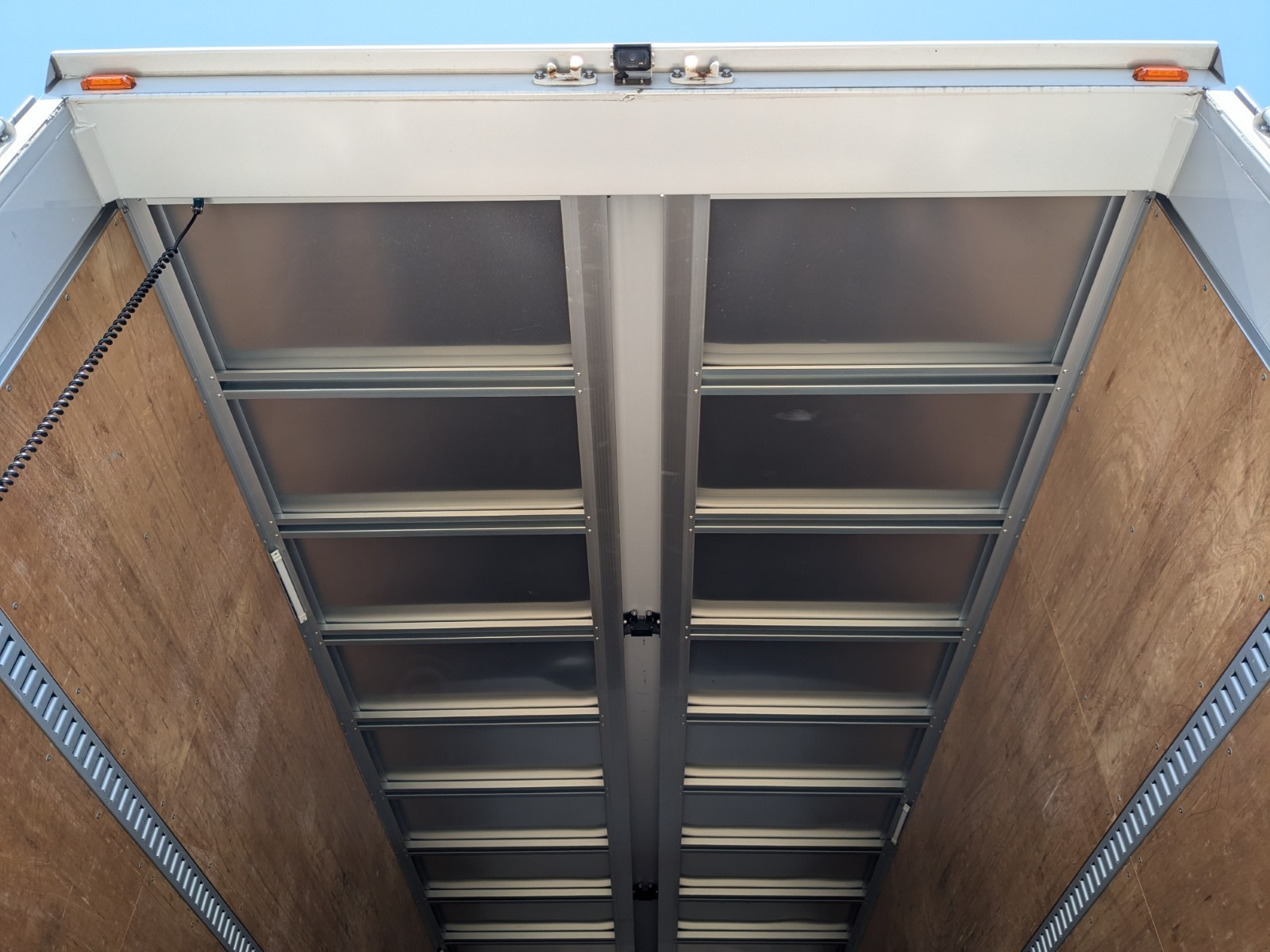 日野 レンジャー 2PG-FD2ABG(2WD)の写真11