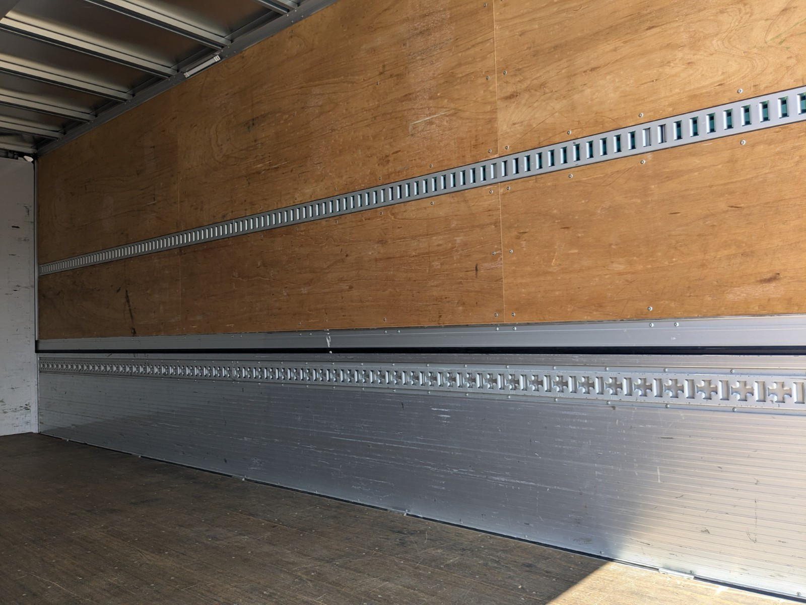 日野 レンジャー 2PG-FD2ABG(2WD)の写真14