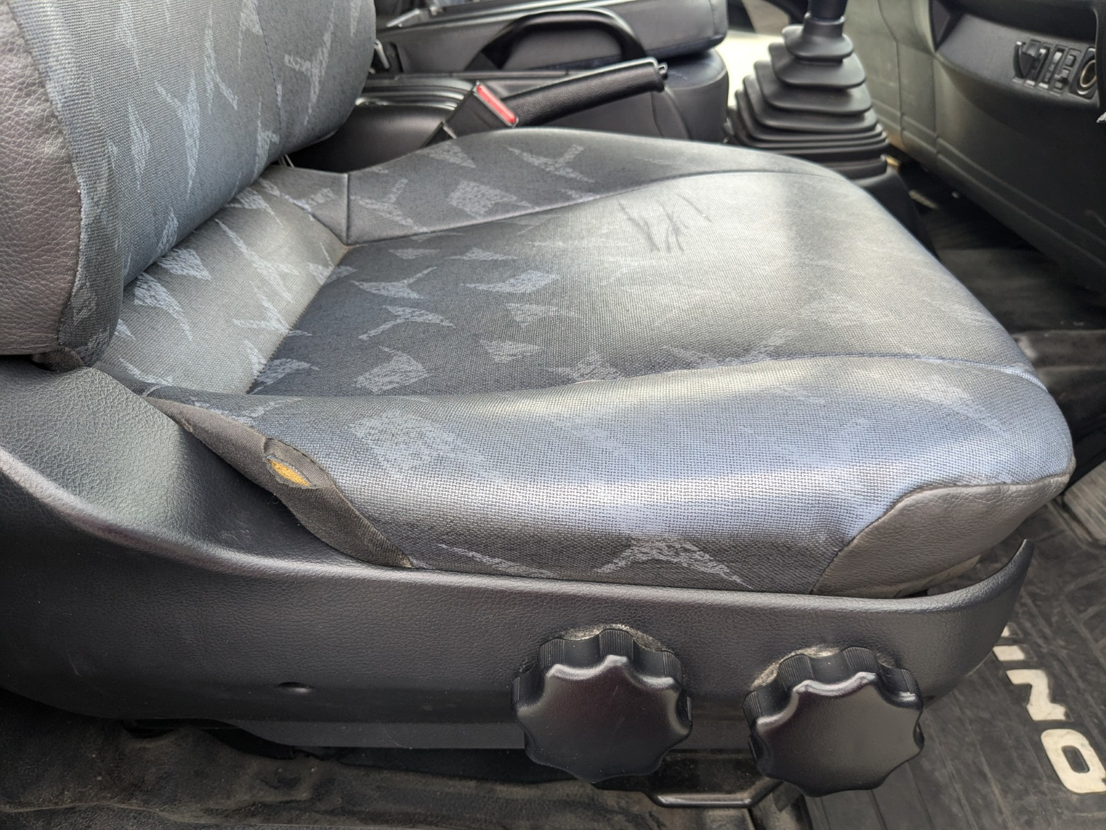 日野 レンジャー TKG-FD9JLAA(2WD)の写真33