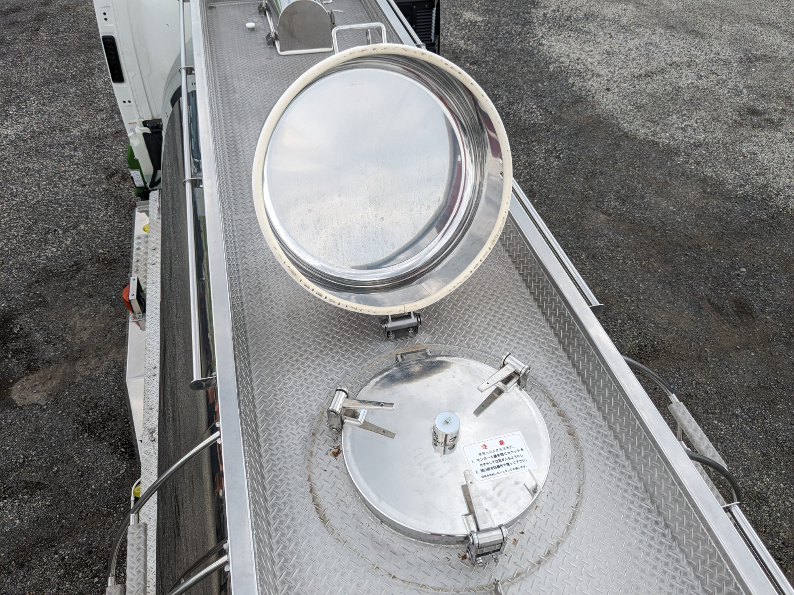 いすゞ ギガ 2PG-CYE77DM(6x2)の写真14