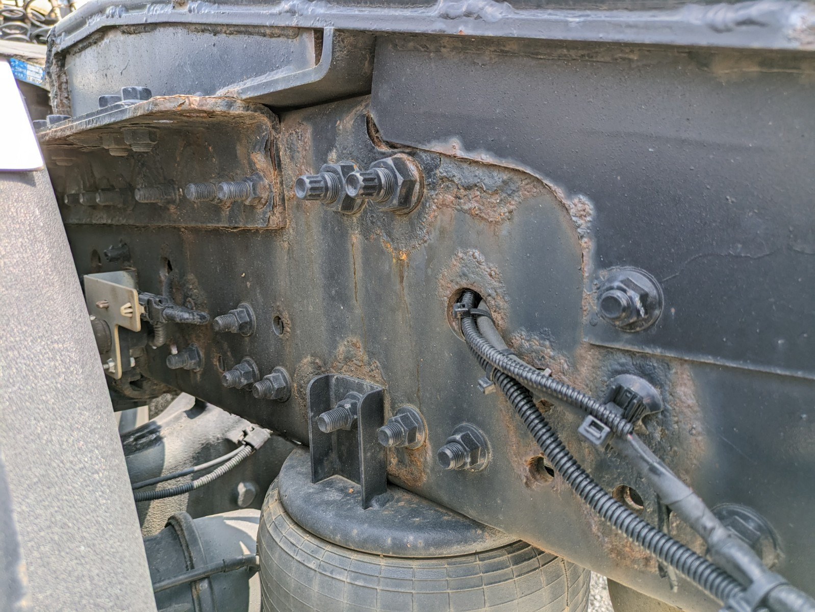 日野 プロフィア QPG-SH1EDDG(2WD)の写真16