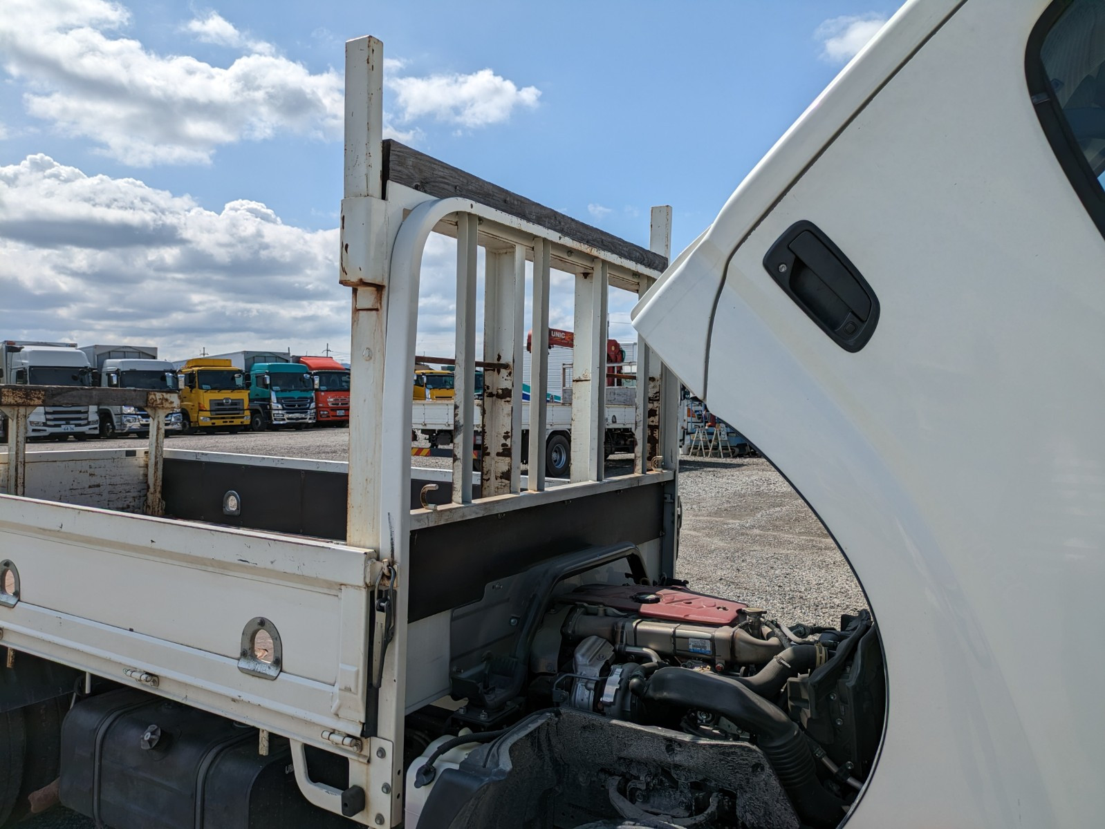 日野 デュトロ TPG-XZU605M(2WD)の写真37