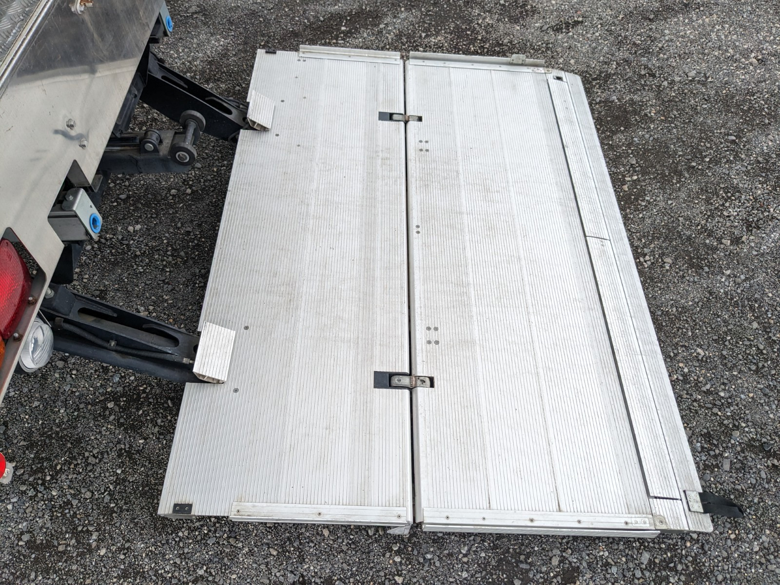 日野 レンジャー TKG-FD9JLAA(2WD)の写真12