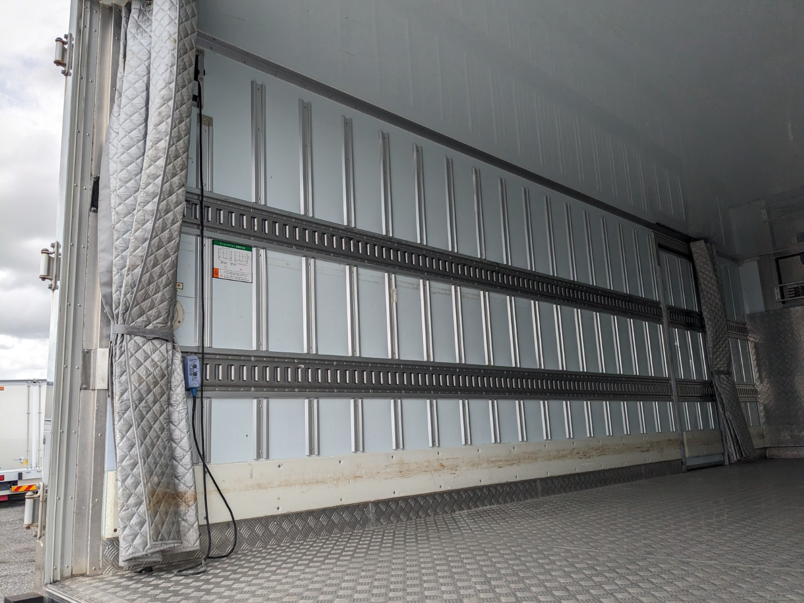 日野 レンジャー TKG-FD9JLAA(2WD)の写真24