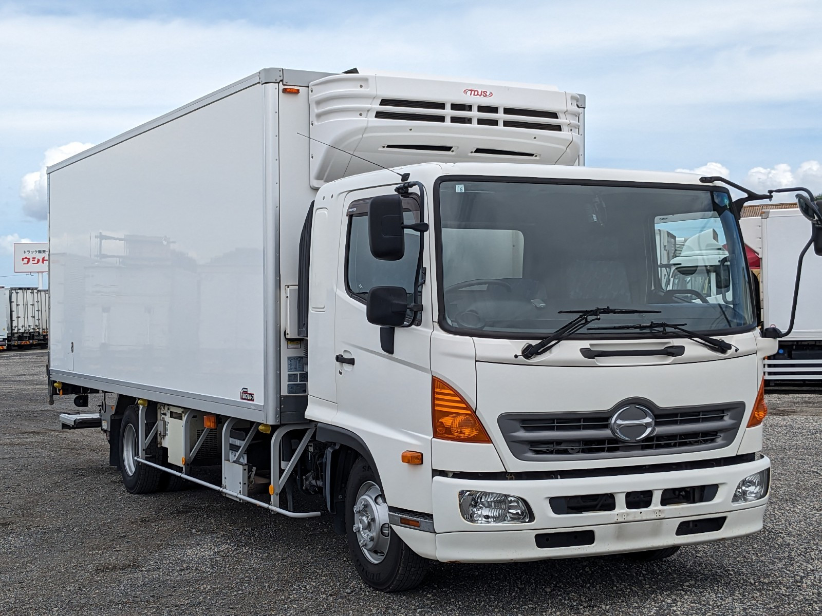 日野 レンジャー TKG-FD9JLAA(2WD)の写真3