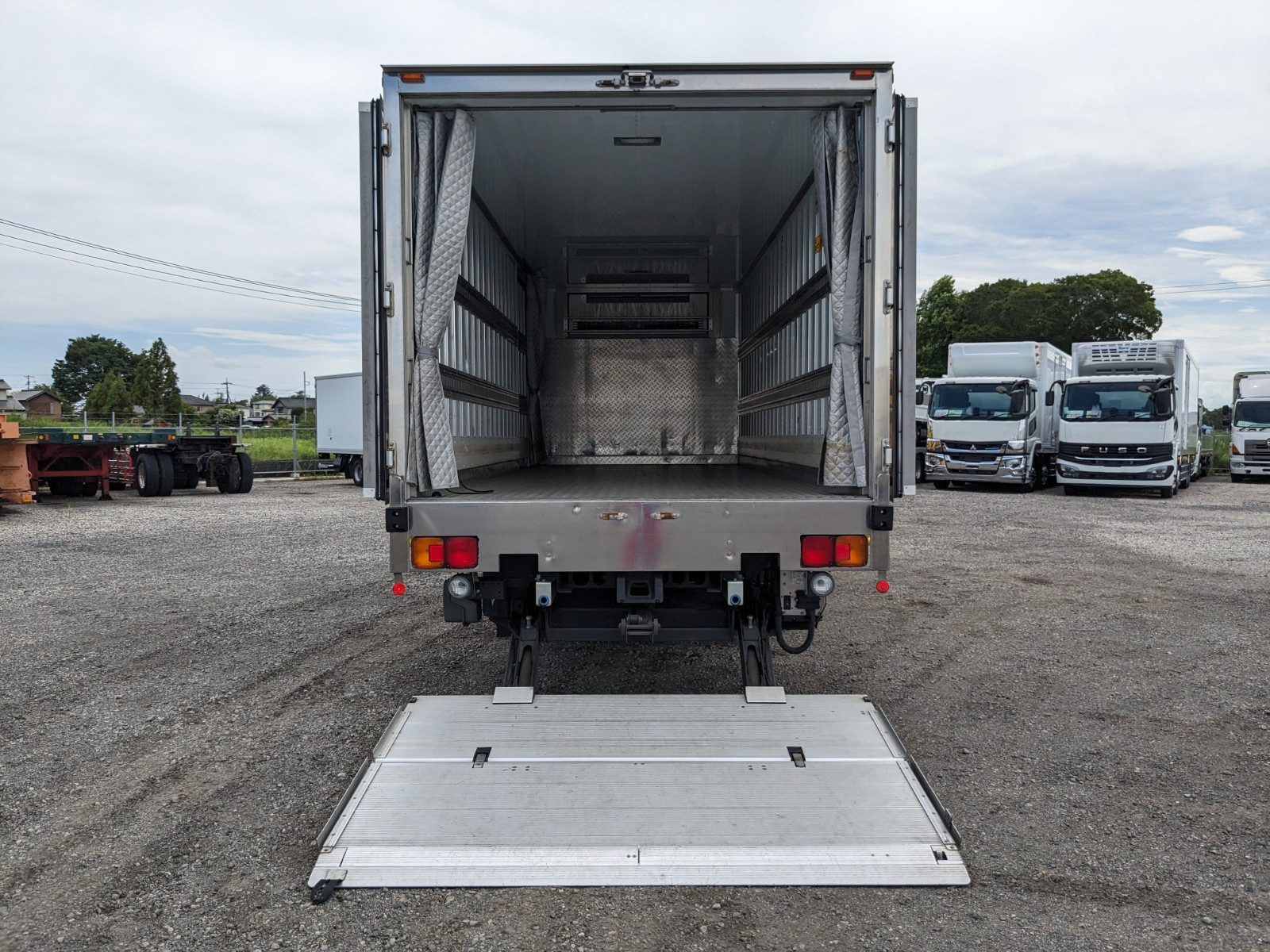 日野 レンジャー TKG-FD9JLAA(2WD)の写真11