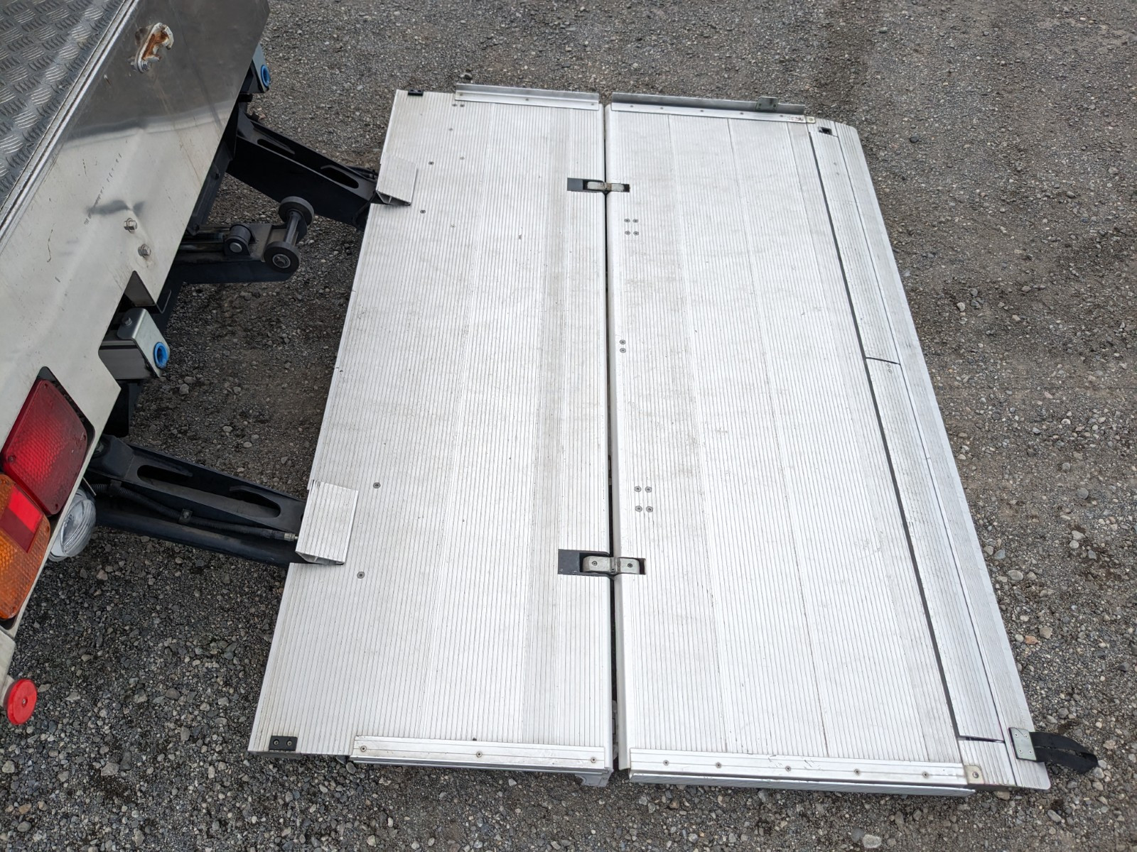 日野 レンジャー TKG-FD9JLAA(2WD)の写真12