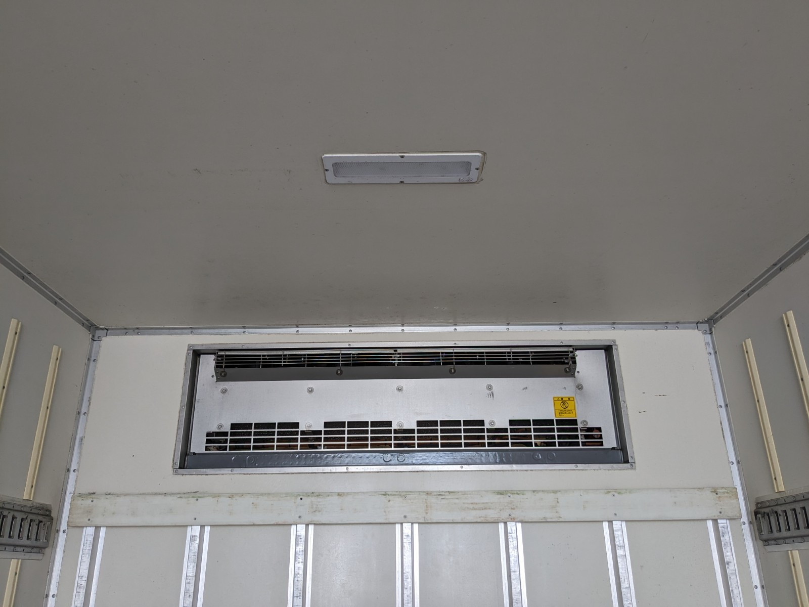 日野 レンジャー 2KG-FC2ABA(2WD)の写真19