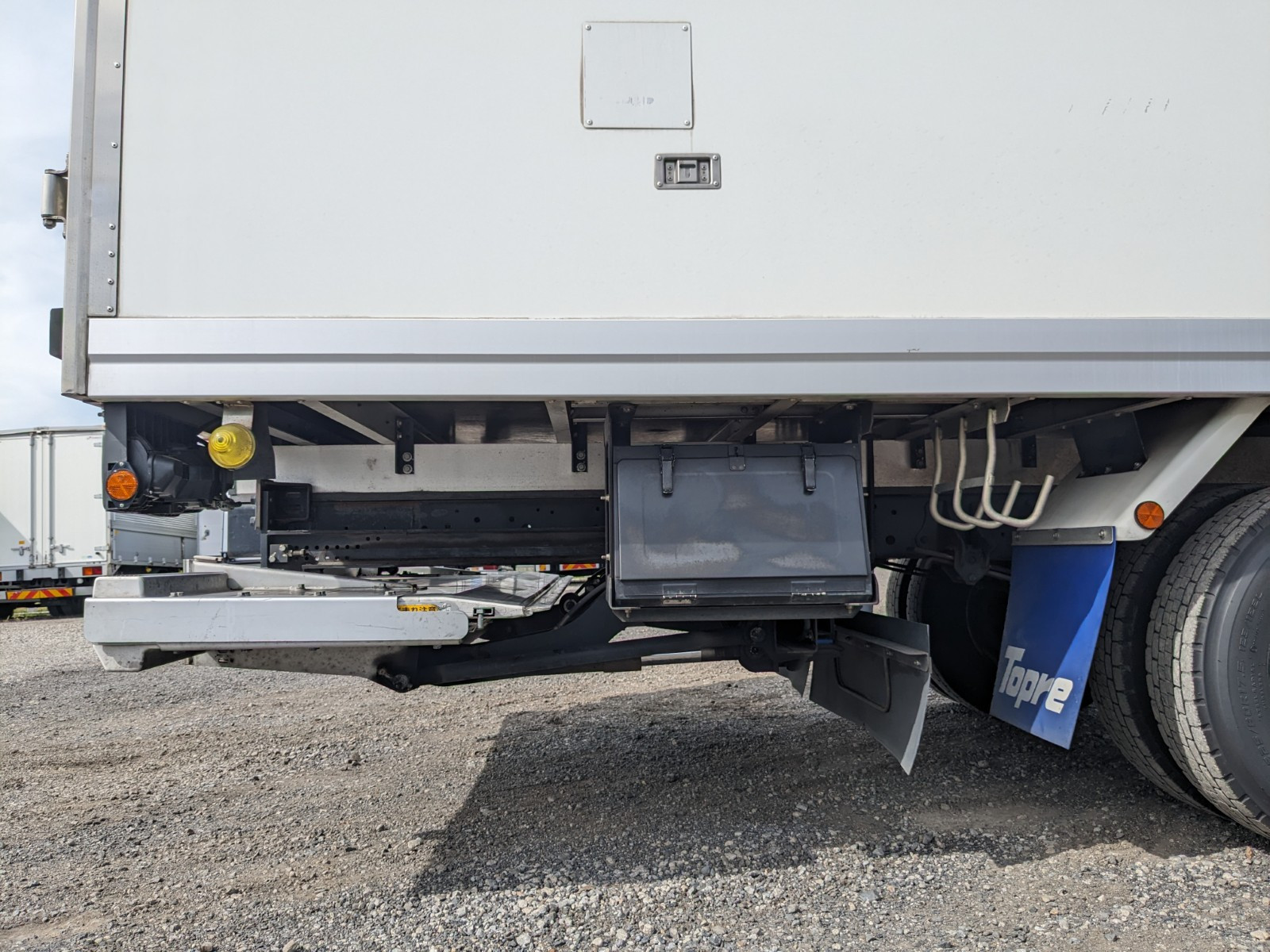 日野 レンジャー 2KG-FC2ABA(2WD)の写真33