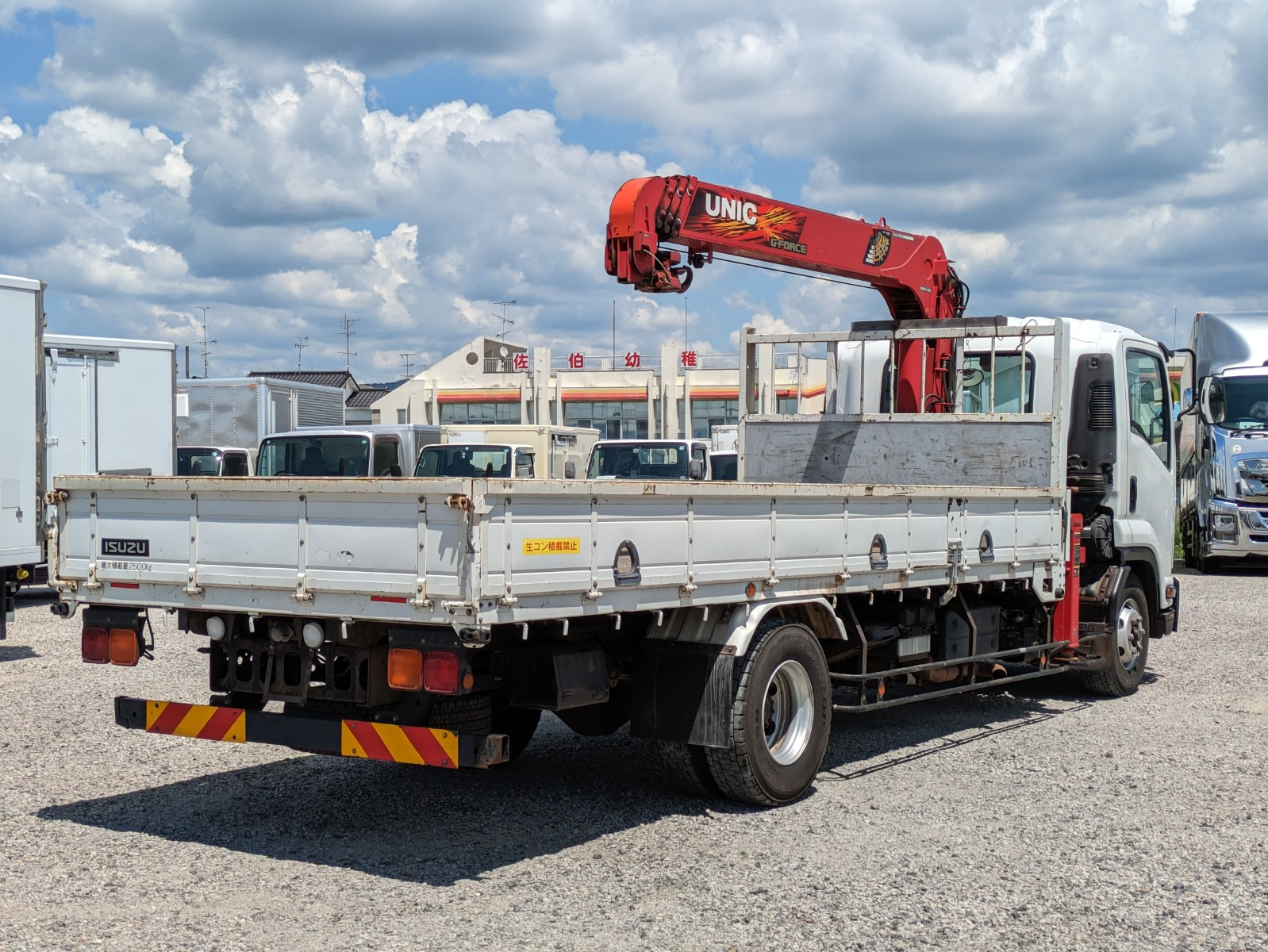 いすゞ フォワード 2PG-FRR90S1(2WD)の写真8