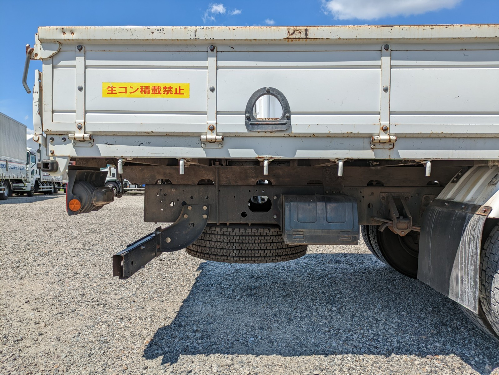 いすゞ フォワード 2PG-FRR90S1(2WD)の写真31