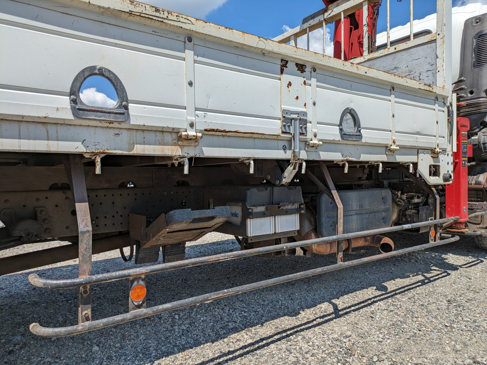 いすゞ フォワード 2PG-FRR90S1(2WD)の写真33