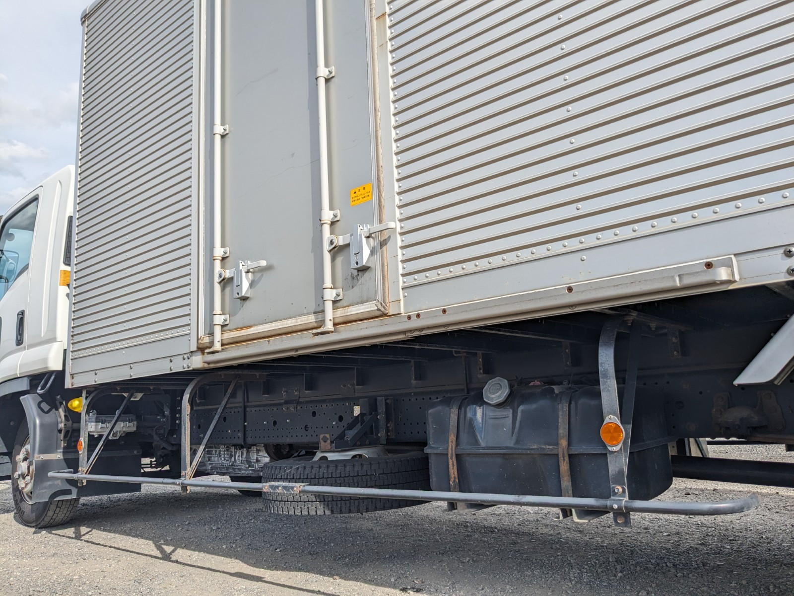 いすゞ フォワード TKG-FRR90S2(2WD)の写真30