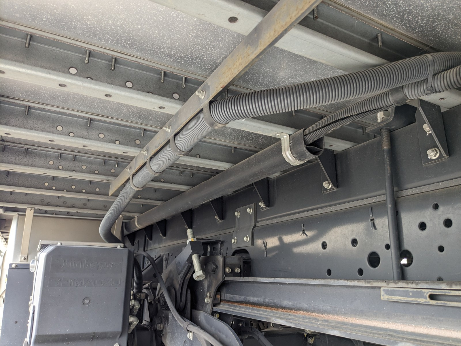 いすゞ フォワード 2PG-FRR90S2(2WD)の写真26