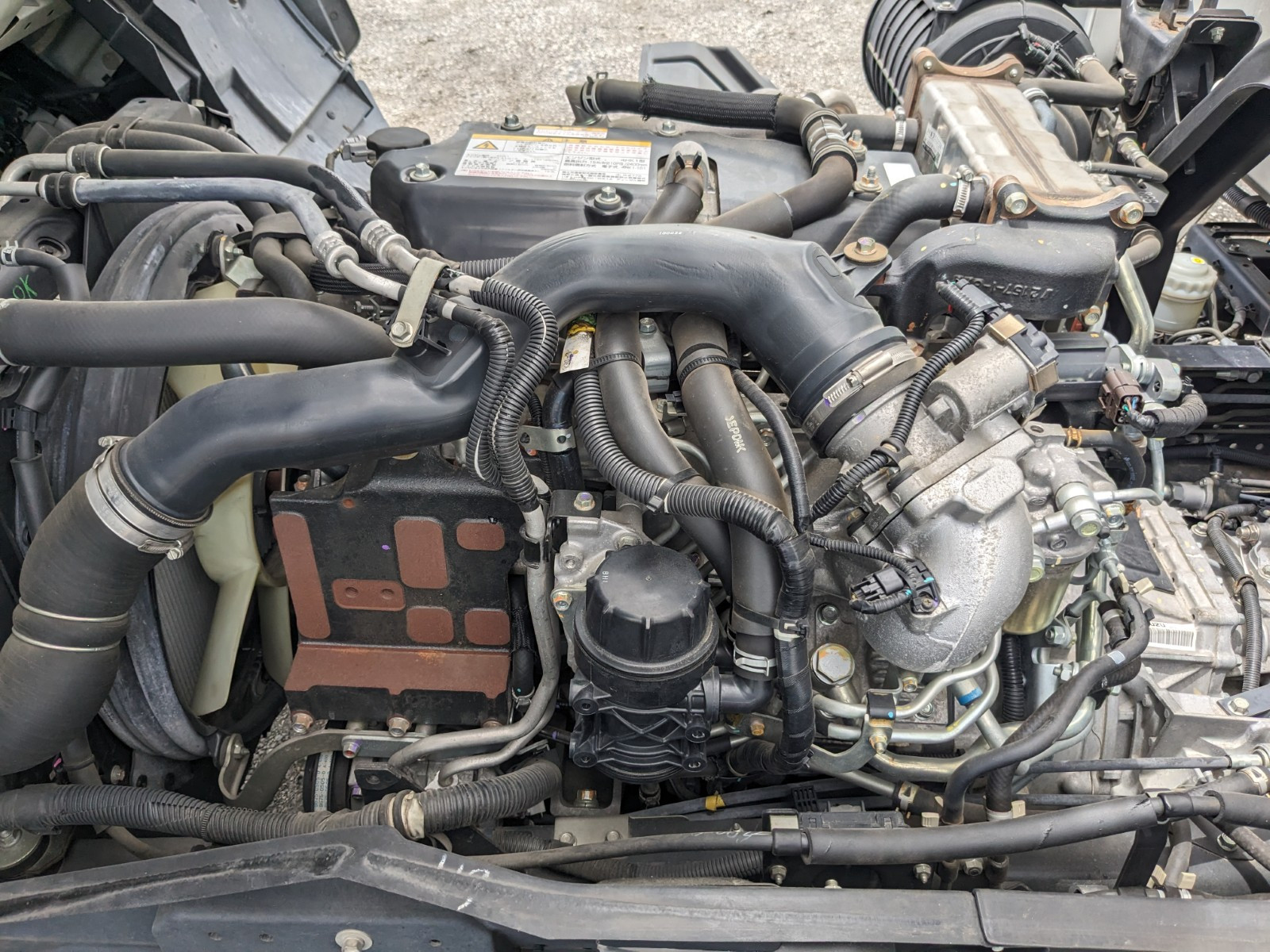 いすゞ フォワード 2PG-FRR90S2(2WD)の写真45