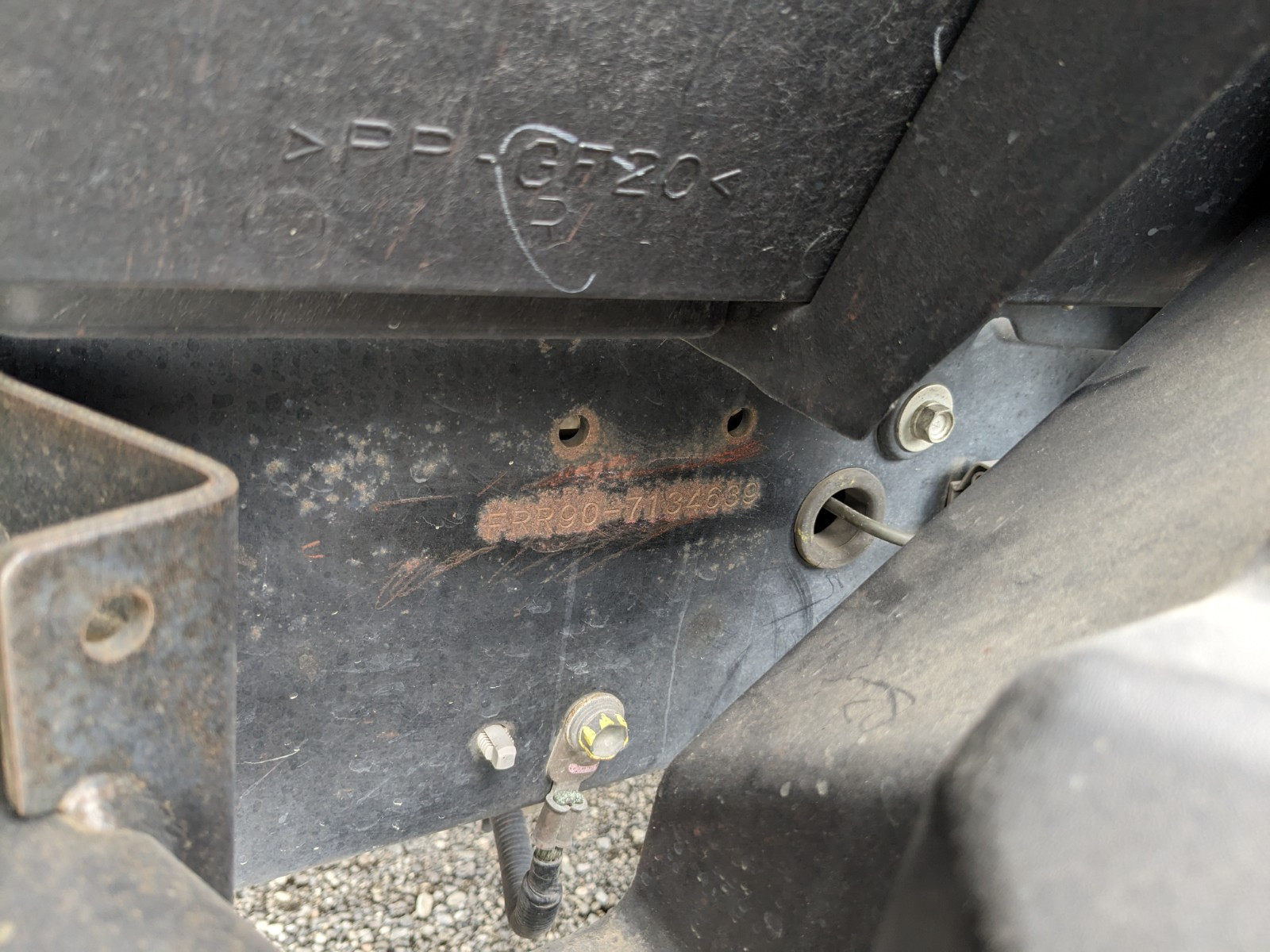 いすゞ フォワード 2PG-FRR90S2(2WD)の写真48