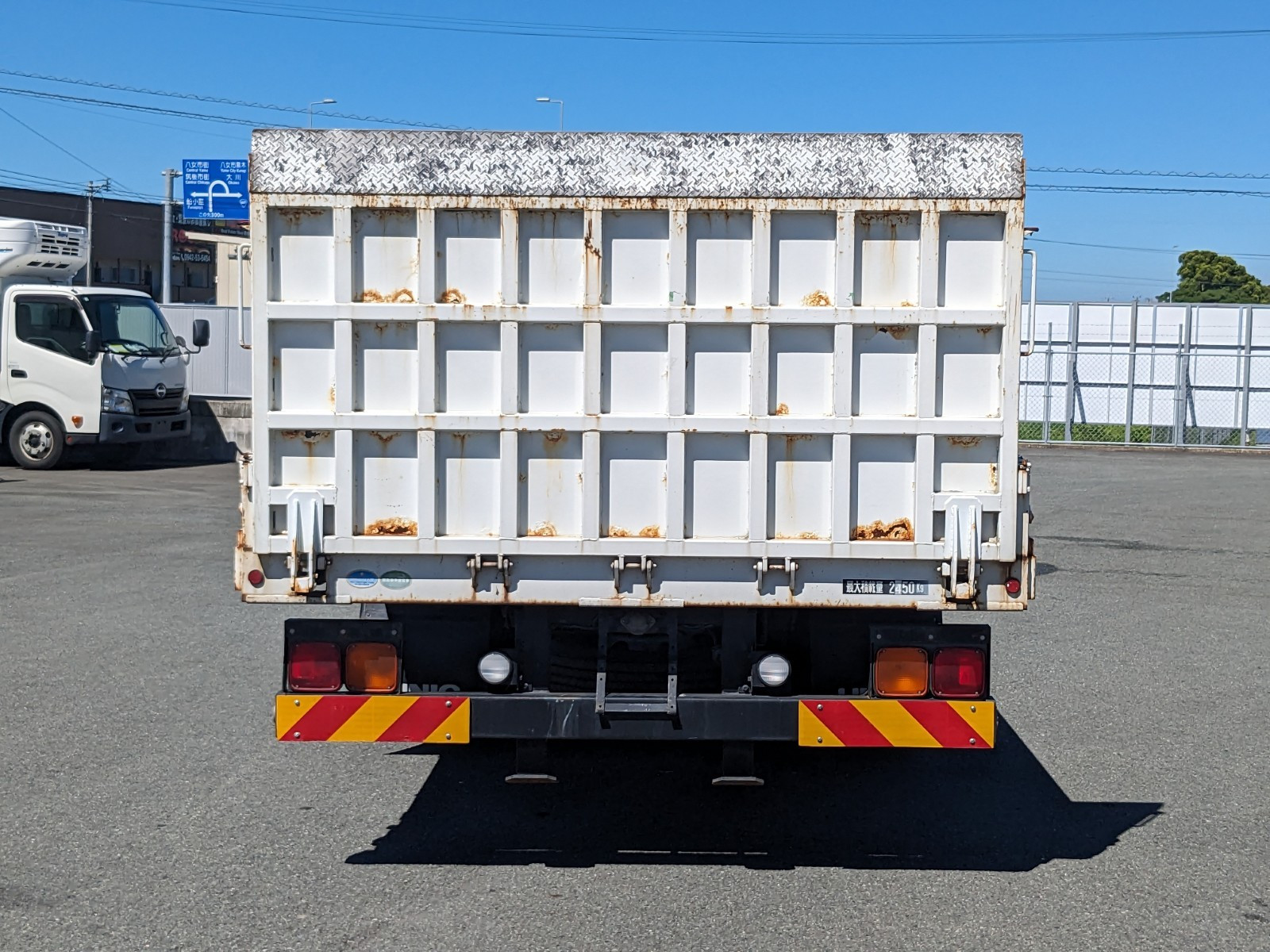 いすゞ フォワード TKG-FRR90S1(2WD)の写真8